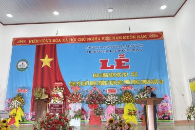 Hình ảnh Lễ khai giảng năm học 2021-2022 và đón nhận Bằng công nhận đạt chuẩn quốc gia mức độ 1